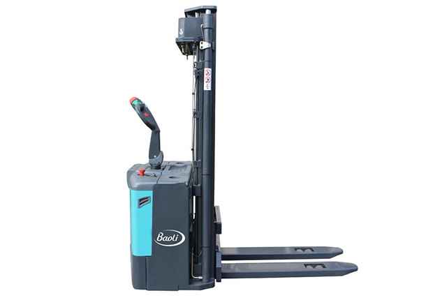 寶驪1.2噸電動(dòng)托盤堆高車